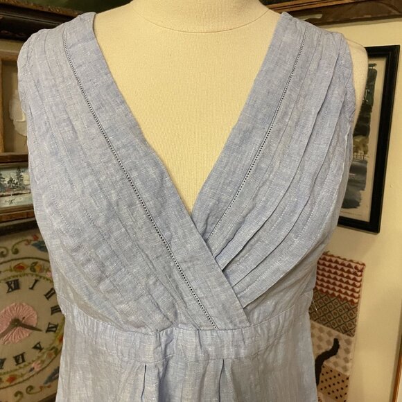 Lands End Womens Sleeveless Linen Blouse Size 14 Light Blue - Picture 2 of 6